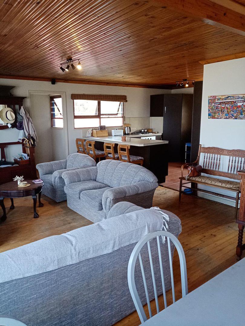 To Let 2 Bedroom Property for Rent in Glentana Western Cape